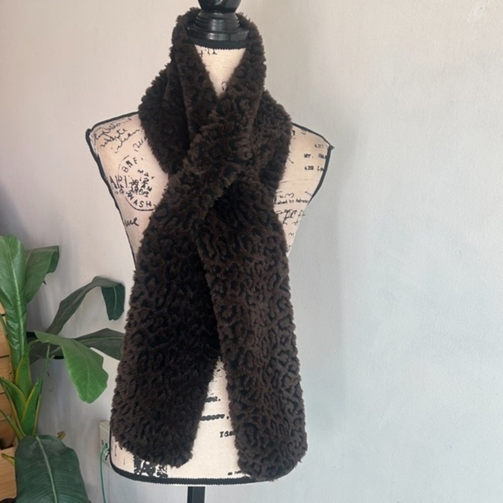 Tasha Polizzi Faux Fur Leopard Print Wrap